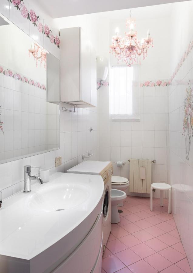 Sunny Flat Near Villa Borghese ローマ エクステリア 写真